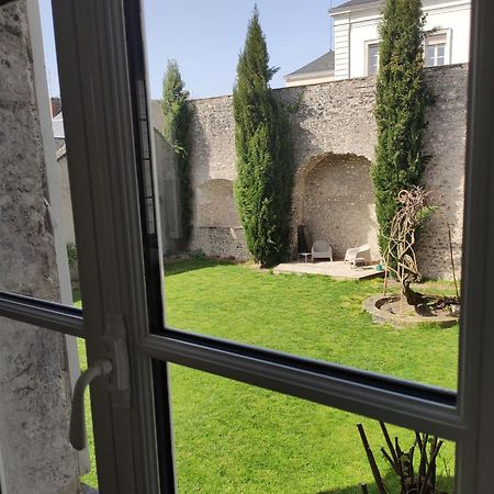 Demeure Des Cordeliers Avec Parking Prive Bed & Breakfast Blois Exterior foto